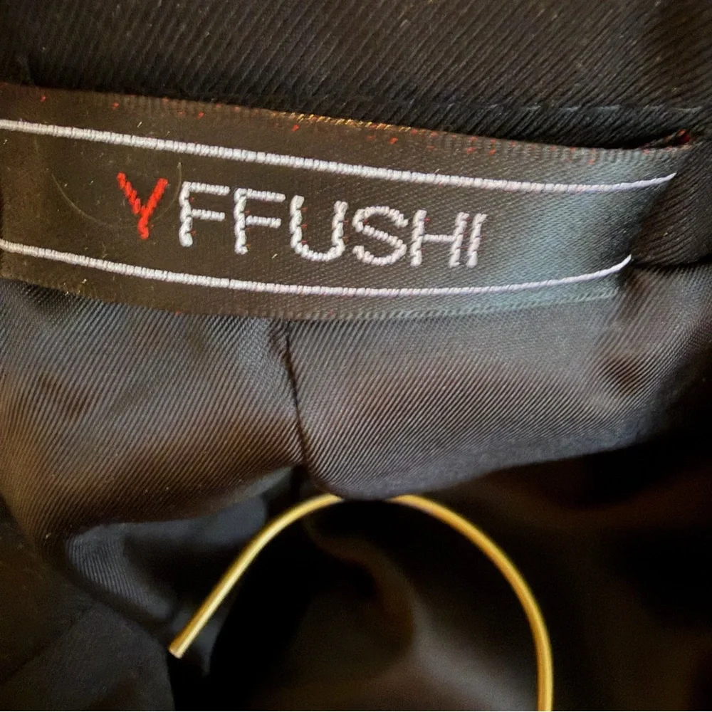 YFFUSHI Men's Notched Lapel Suit Jacket One Button Blazer - Small